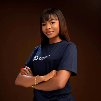 Annie Nnamani headshot